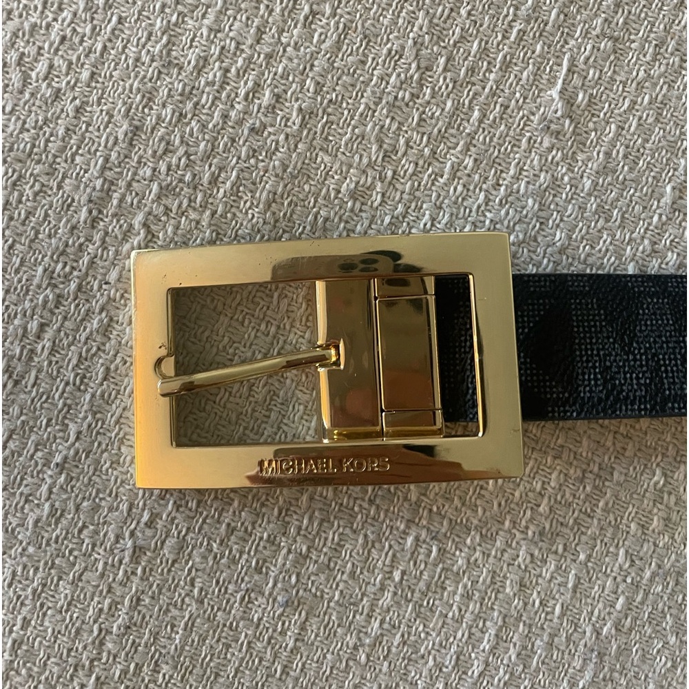 Micheal Kors reversible logo belt